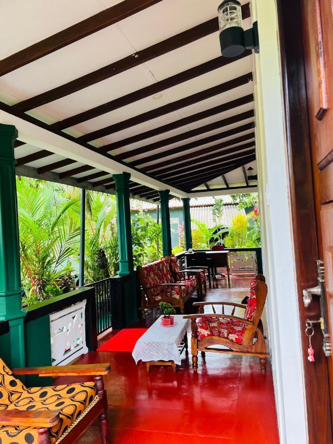 Sigiri Budget Homestay Sigiriya Bagian luar foto