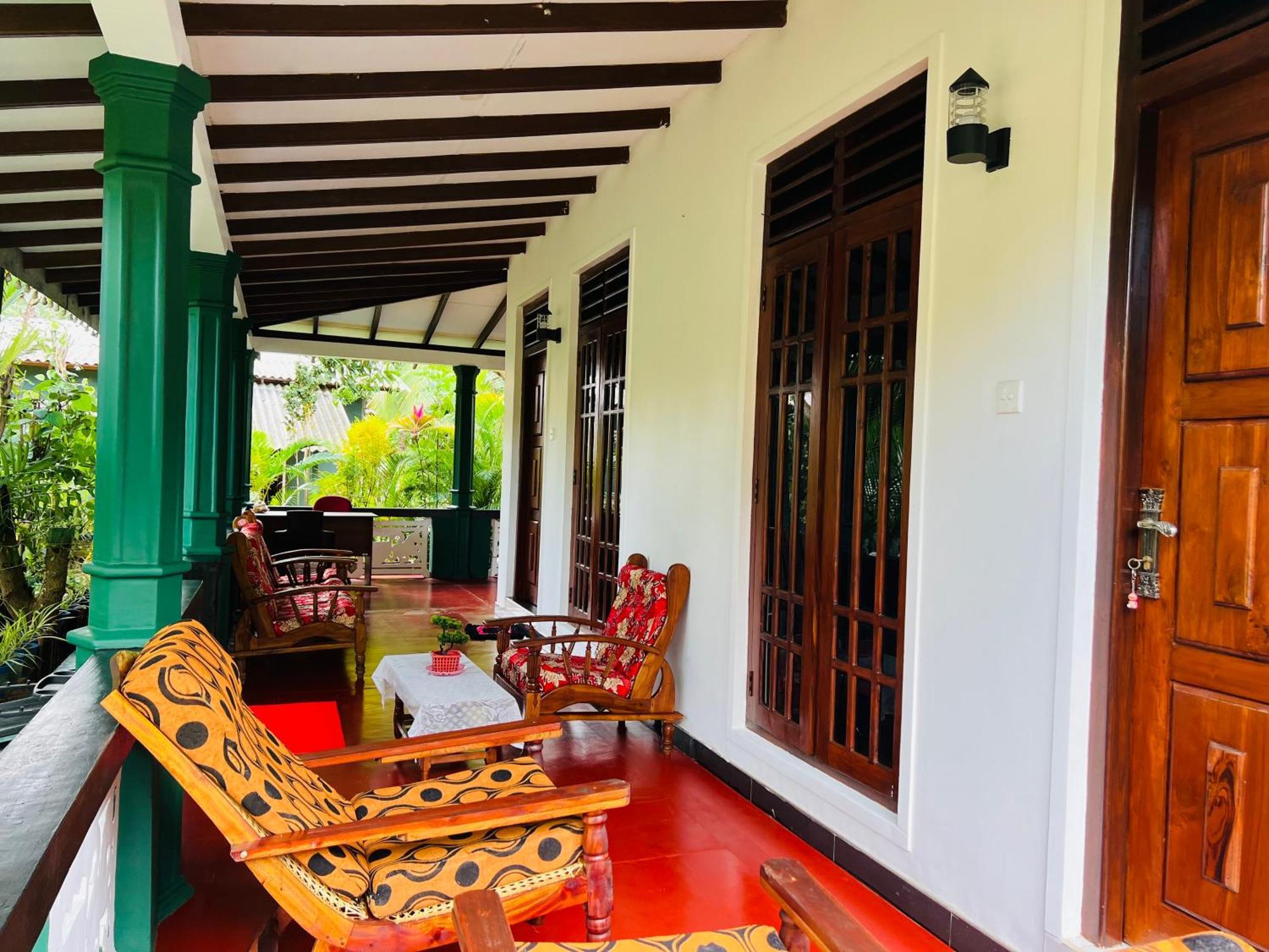 Sigiri Budget Homestay Sigiriya Bagian luar foto